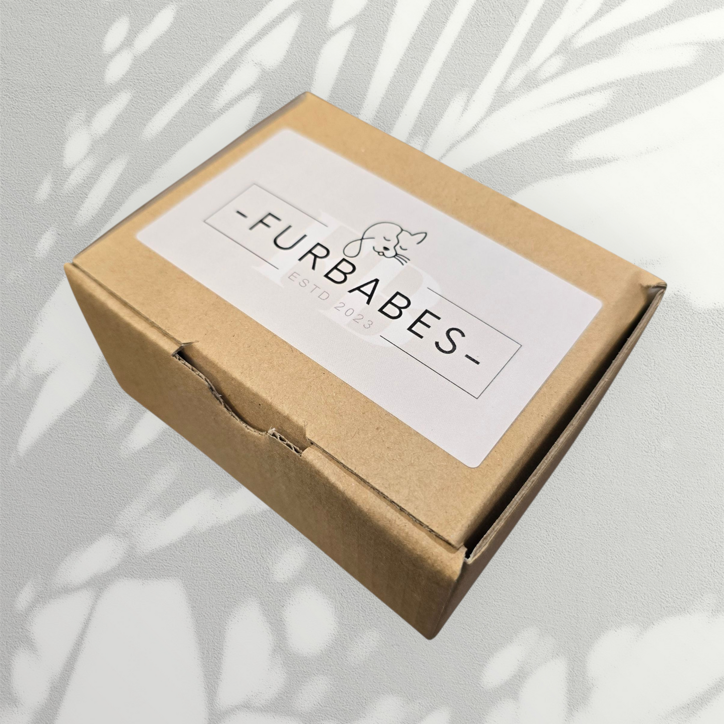 Portable, compact, handheld Mini Lint Remover Brush with sticky roller to remove pet hair